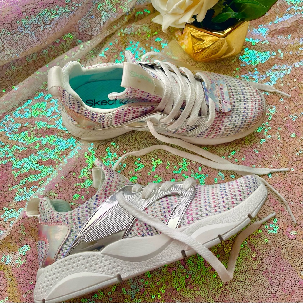 Sketchers Girls shoes 2 pair